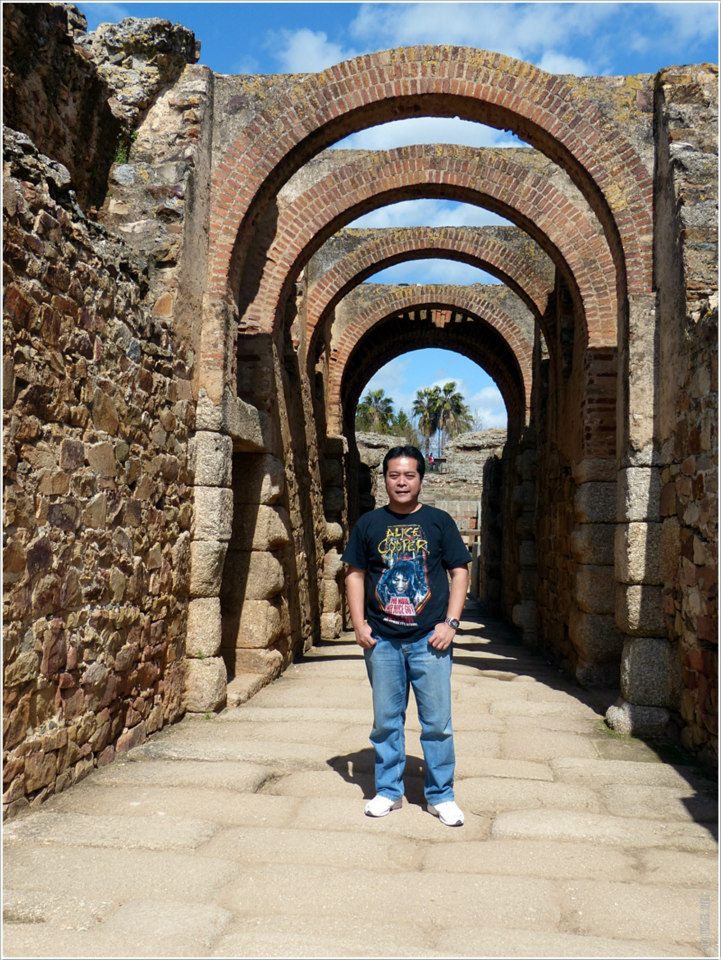 320052_10151417140338953_728854164_n