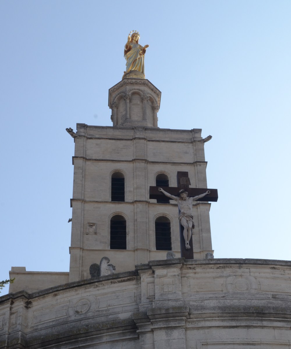 avignon-cathedral